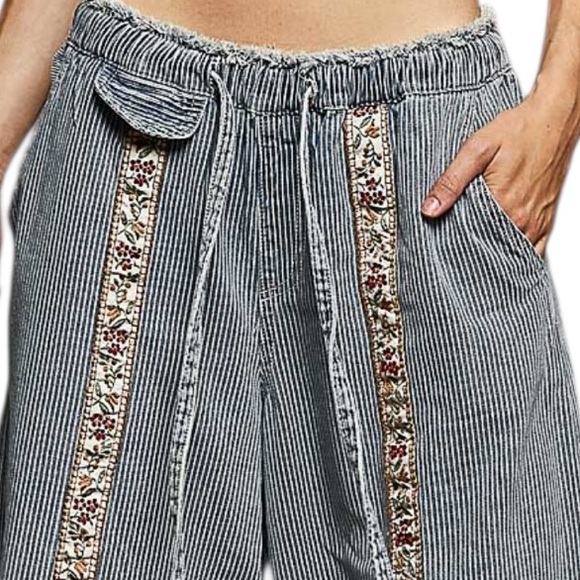 Pol Cotton Denim Stripe with Floral ties and trim Pants - Picture 3 of 8